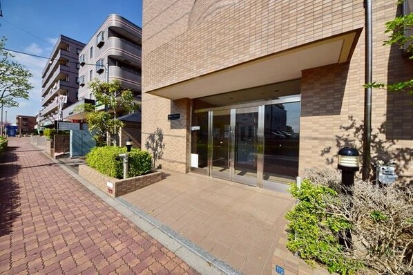 エーヴィゲス市川の物件内観写真